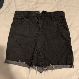 Black skirt